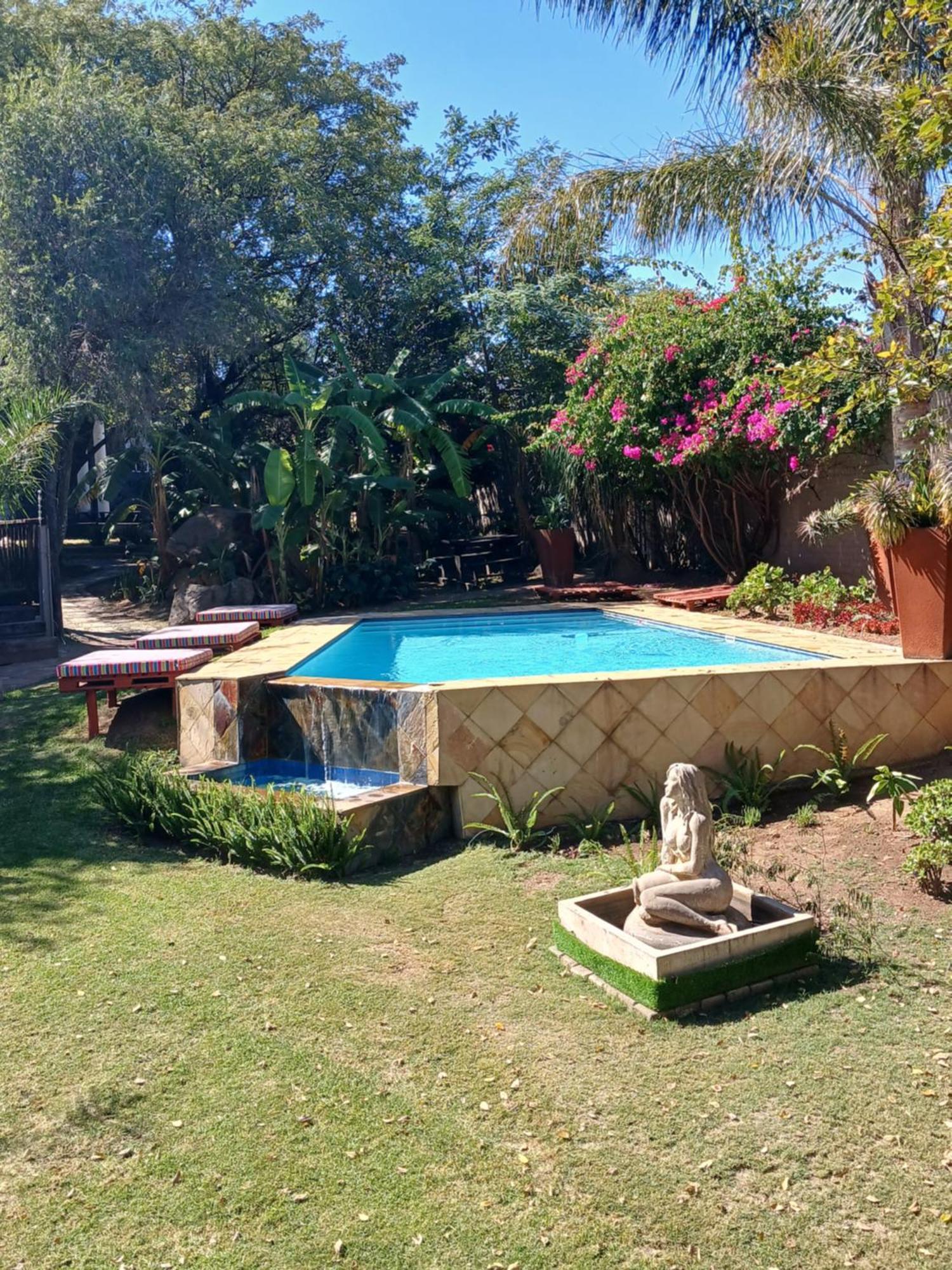 Villa Via Hotel Midrand Exteriör bild