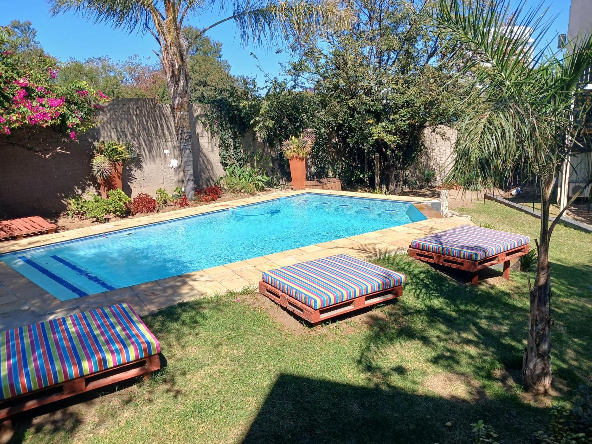 Villa Via Hotel Midrand Exteriör bild